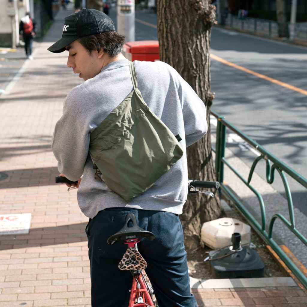 Blue Lug - Horse Feed Bag - Light Blue Check