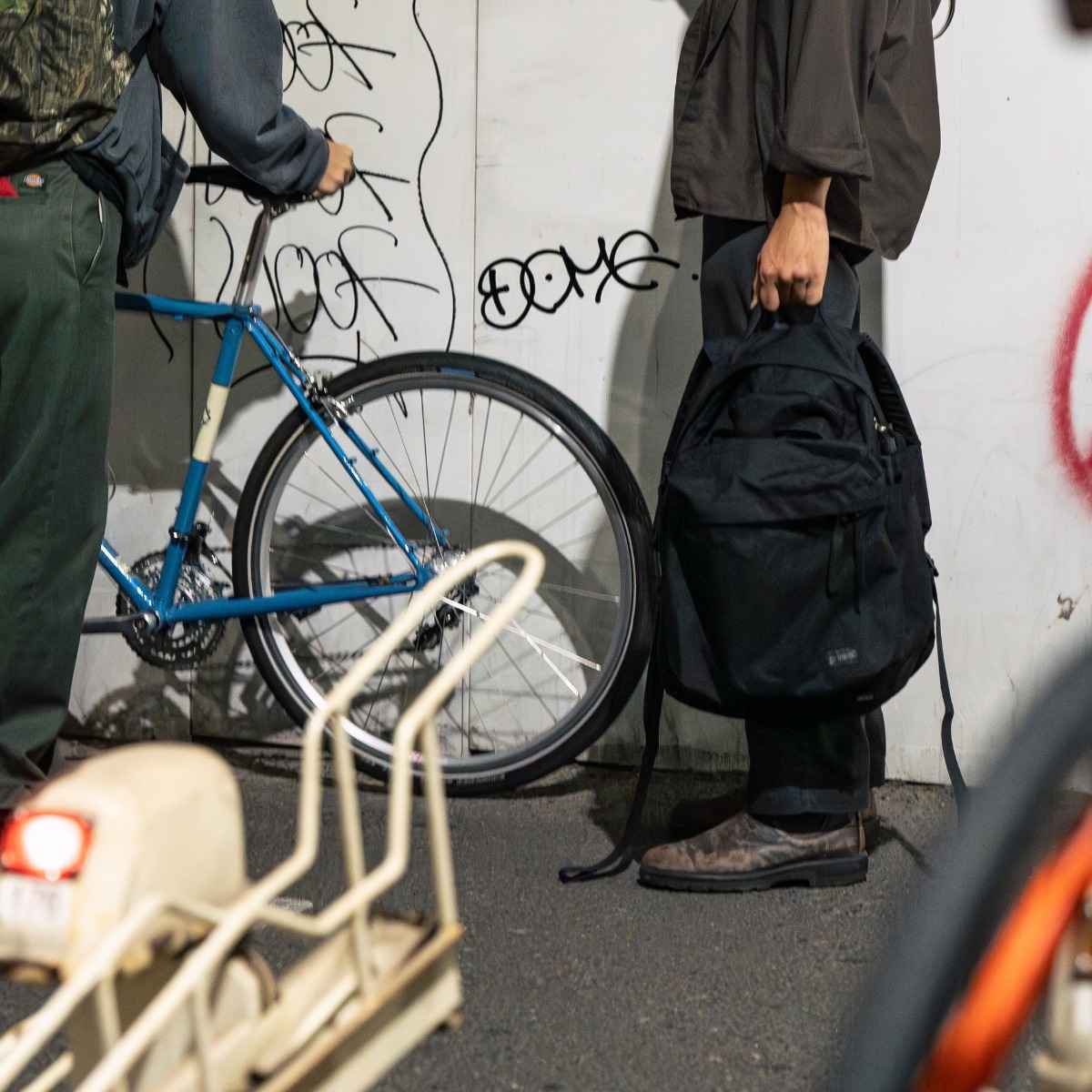 Blue Lug - The Day Pack - Black – 108WAREHOUSE