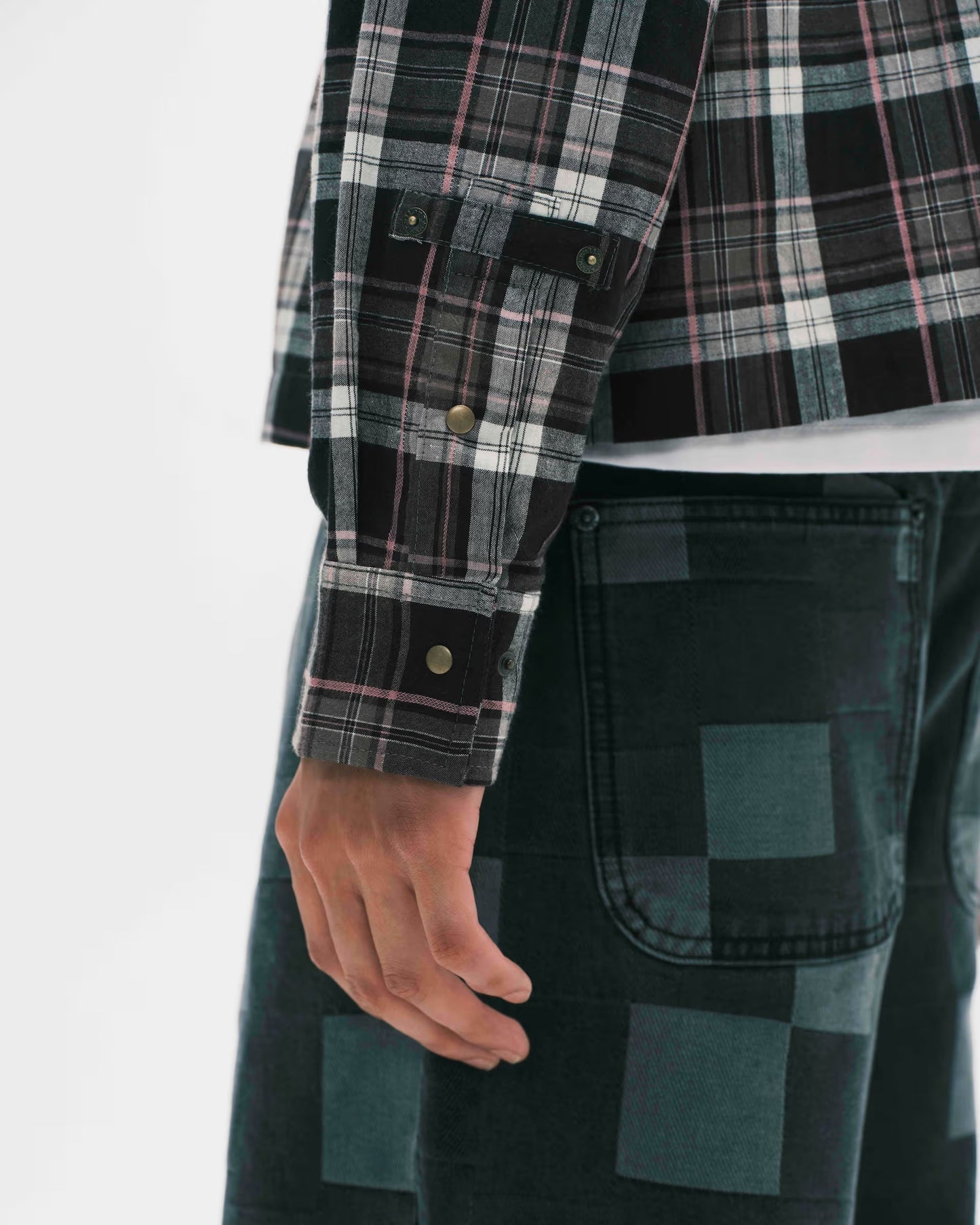 Nul1.Org - DEI Zip Shirt - Black